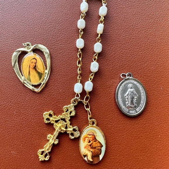Chaplet Rosary w Two Mother Mary Charms‎ - - Picture 1 of 4